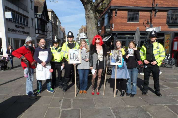 stop-the-traffik-kent-group-in-costume-with-police-officers